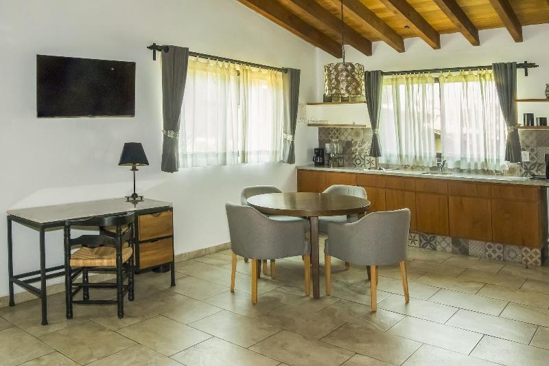 Hotel Amate del Río image