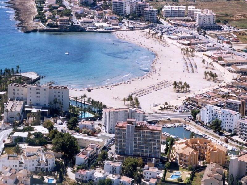 Villa Naranjos image
