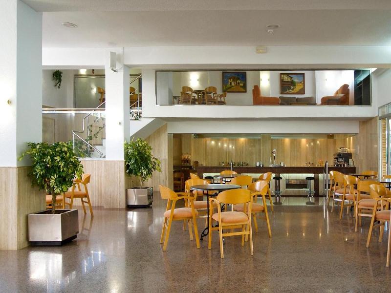 Villa Naranjos image