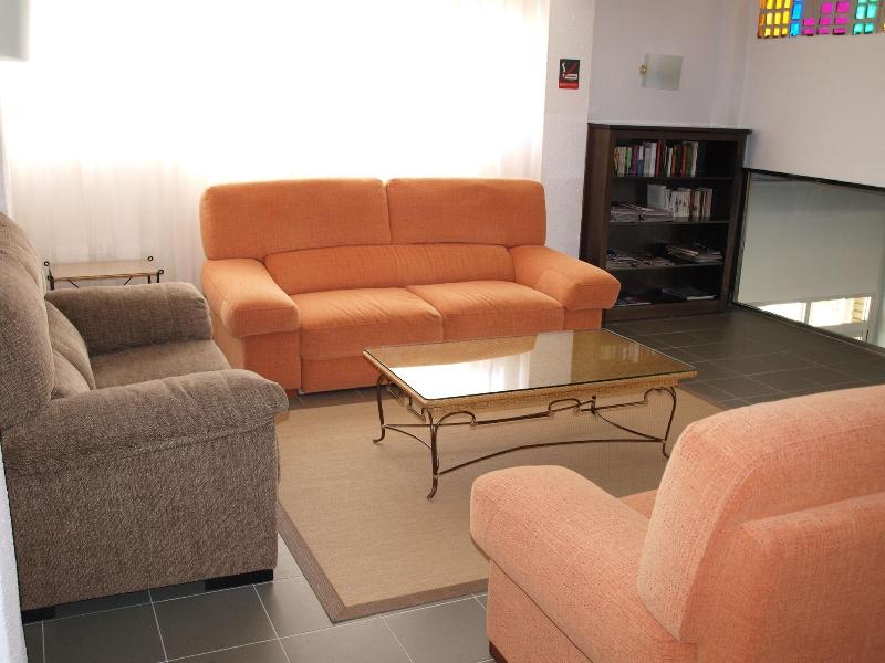 Villa Naranjos image