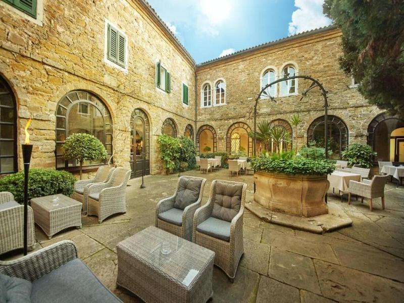Villa Bor image