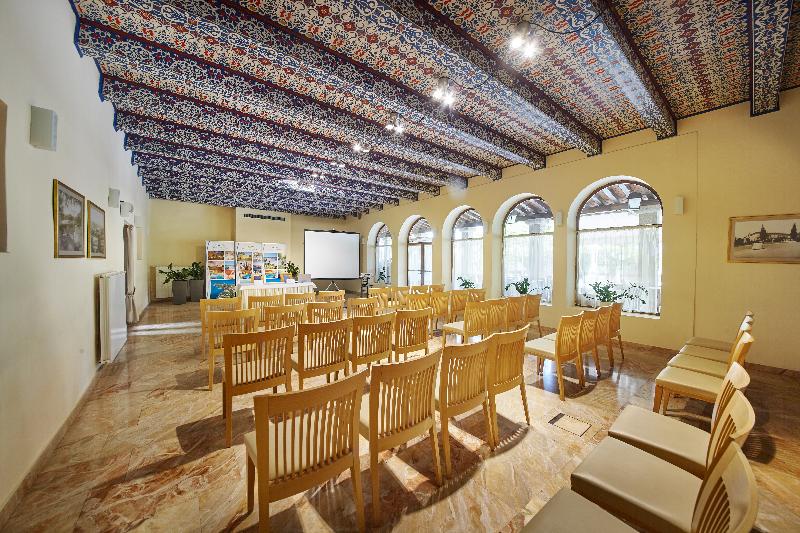 Villa Bor image