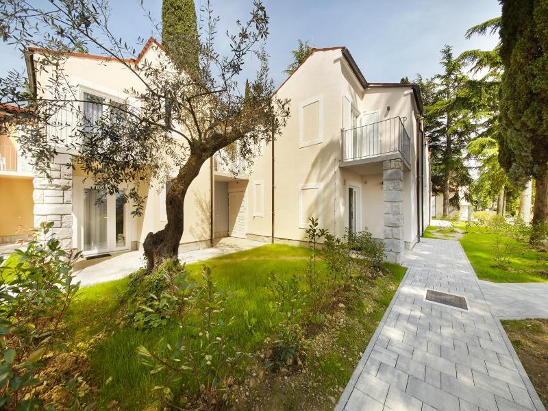 Villa Bor image