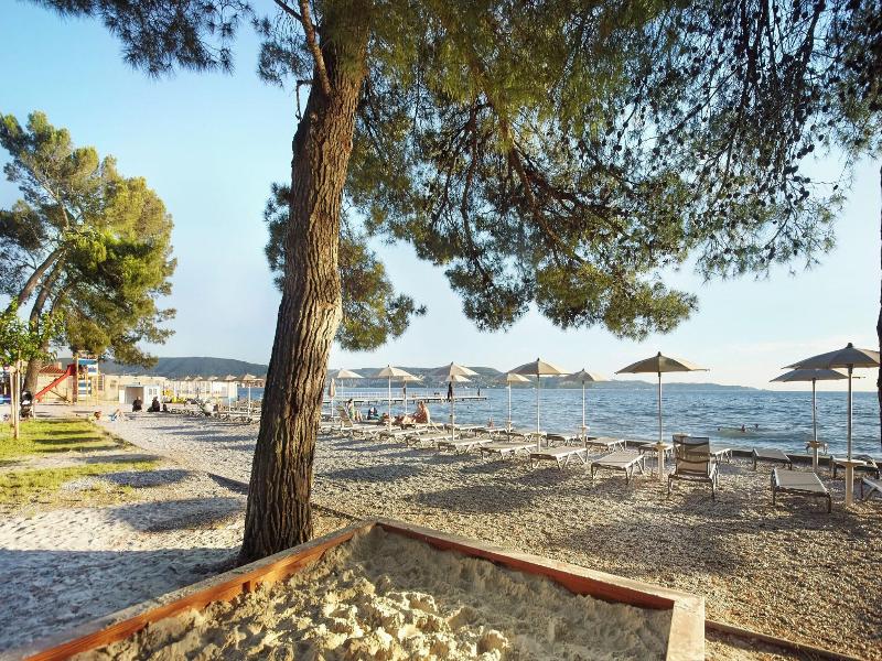 Villa Bor image