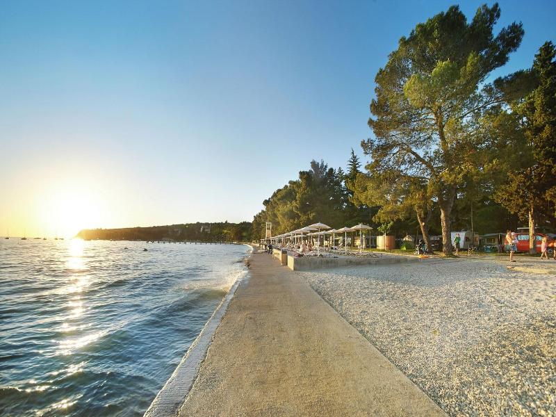 Villa Bor image