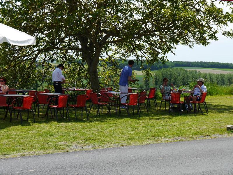 Logis Auberge De Crissay image