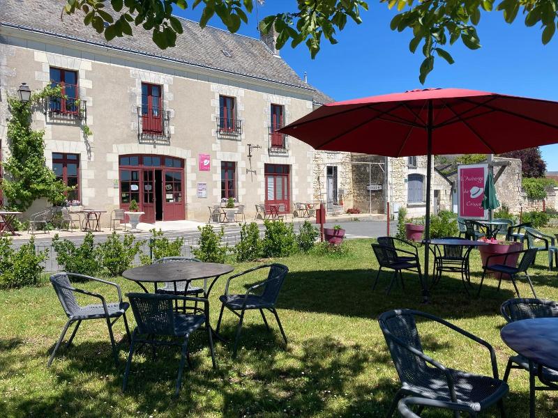 Logis Auberge De Crissay image