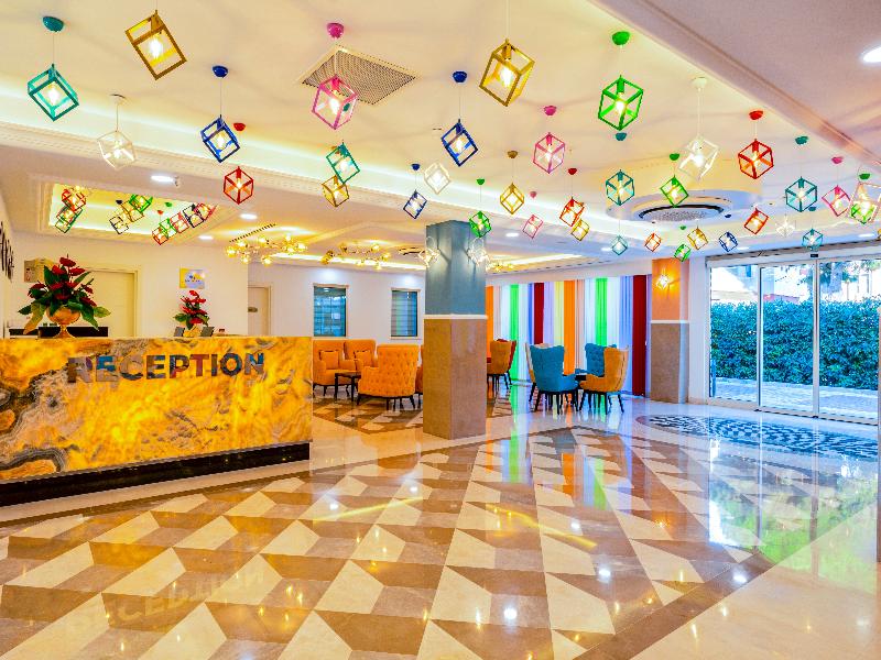 Crystal World Of Colours Comfort Collection image