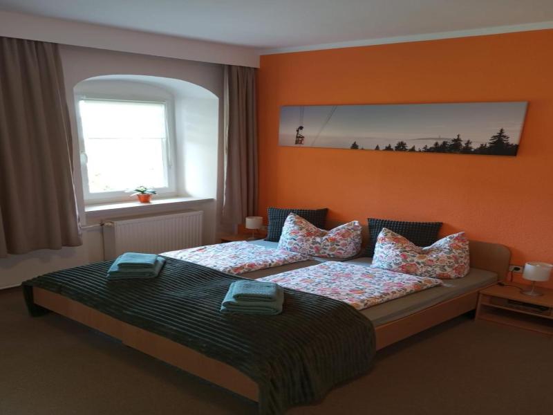 Pension & Gaststätte Sommerfrische image