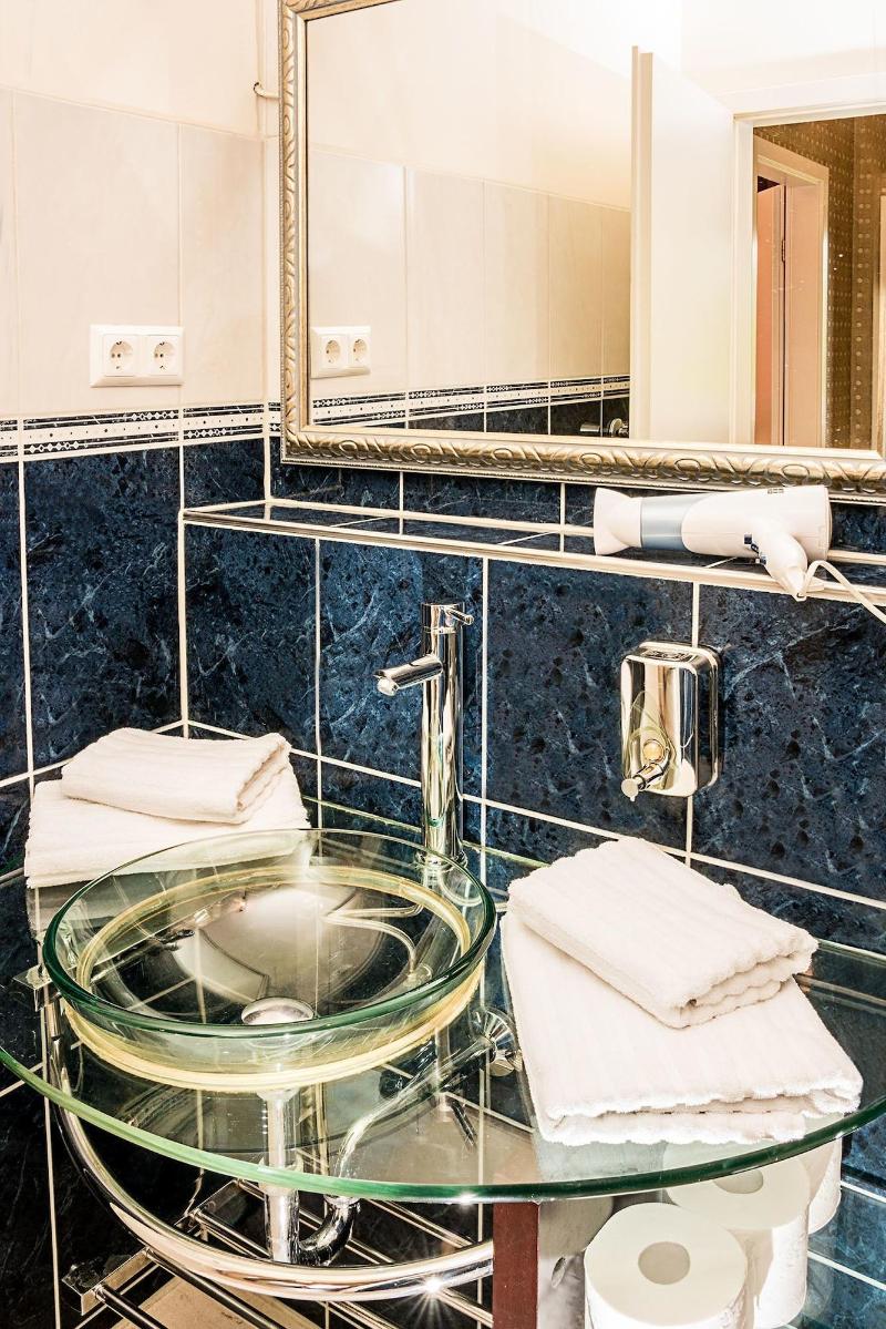 Hotel SleepInn Volkspark - Adult Only image