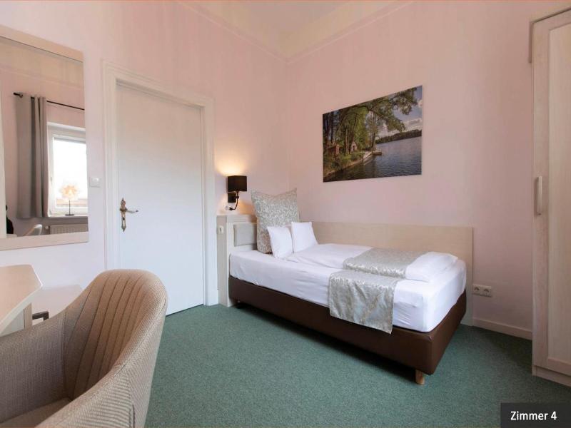 Hotel See Villa image