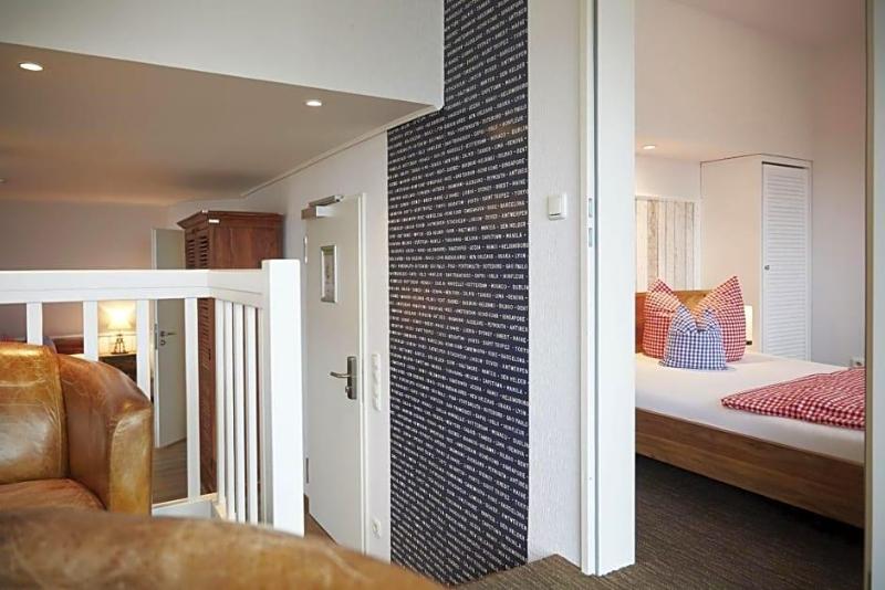 Bernstein Hotel Bootshaus image