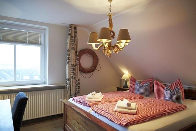 Bernstein Hotel Bootshaus image