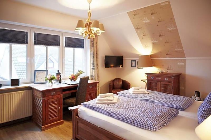 Bernstein Hotel Bootshaus image
