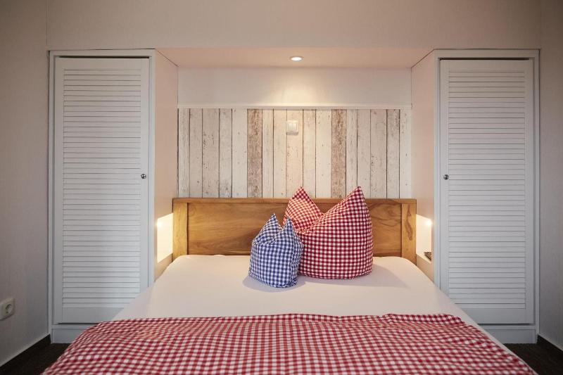 Bernstein Hotel Bootshaus image