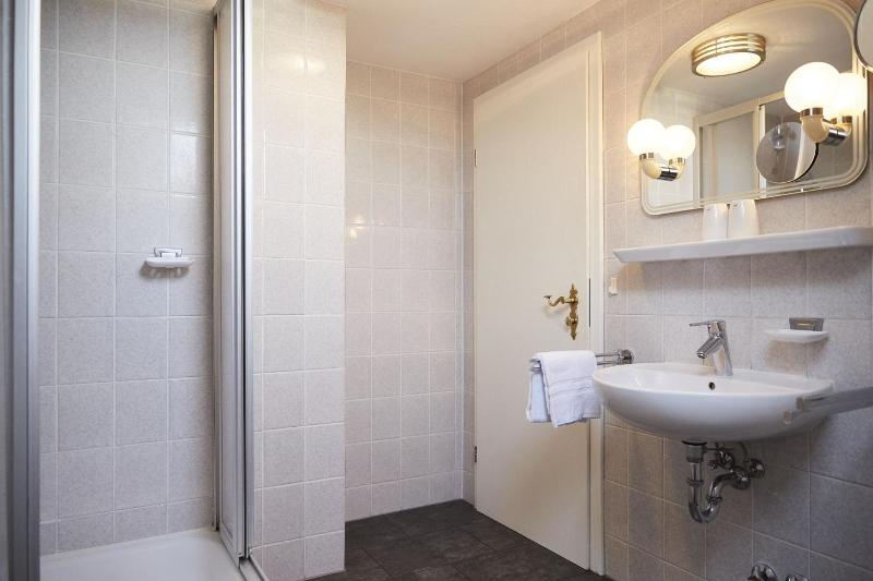 Bernstein Hotel Bootshaus image