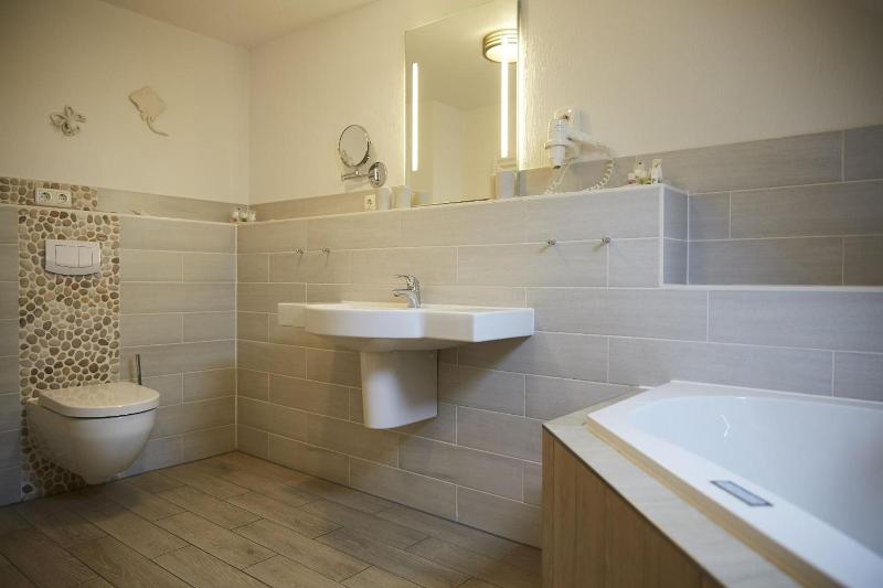Bernstein Hotel Bootshaus image