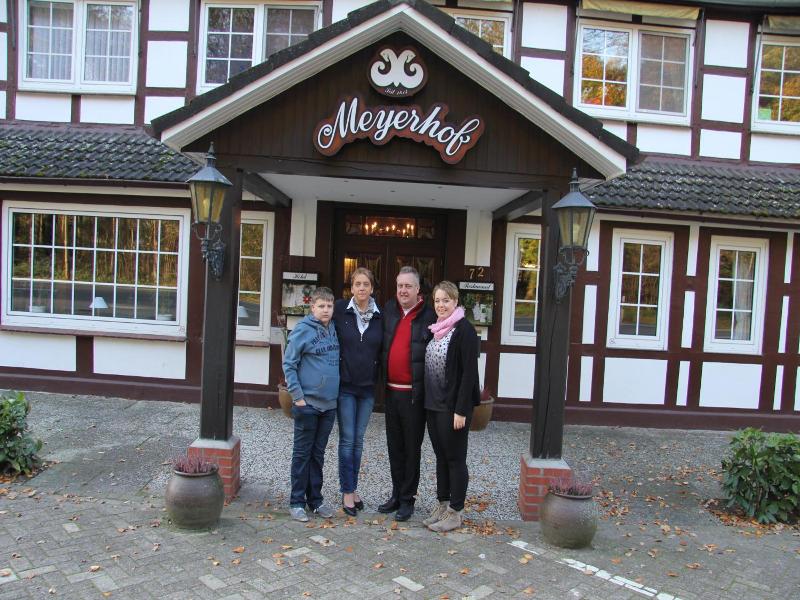 Meyerhof Heiligenrode image
