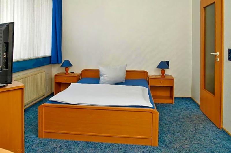 Hotel Bonamari image