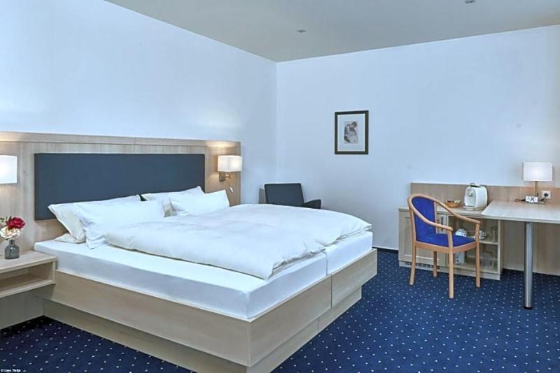 Hotel Bonamari image