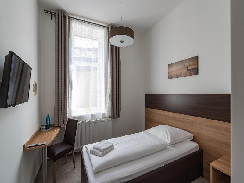 Boutique-Hotel Kronenstuben image