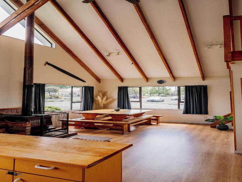 Snow Denn Lodge - Hostel