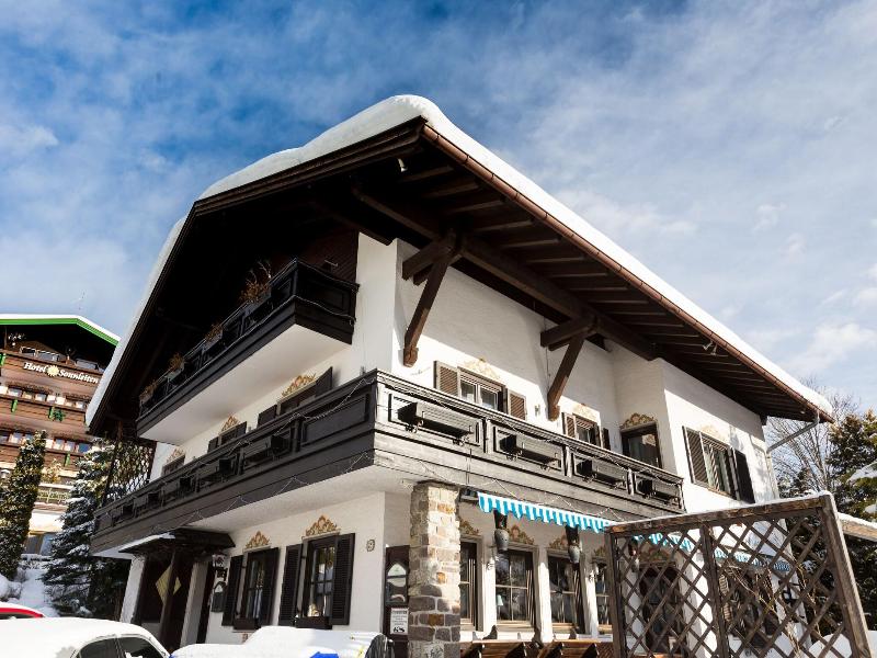 Deva Hotel Kaiserblick image
