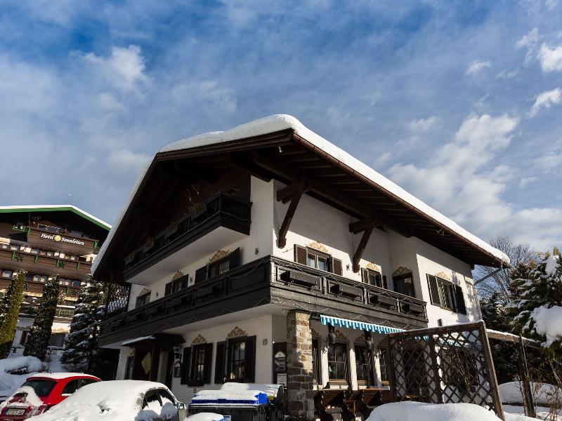 Deva Hotel Kaiserblick image