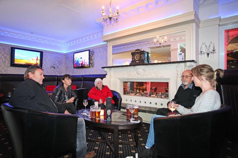 Tuakau Hotel image