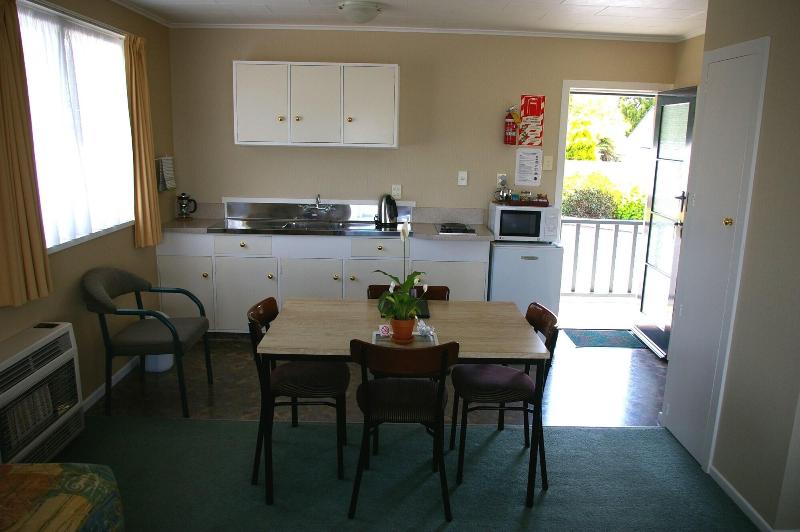 Totara Lodge Motel image