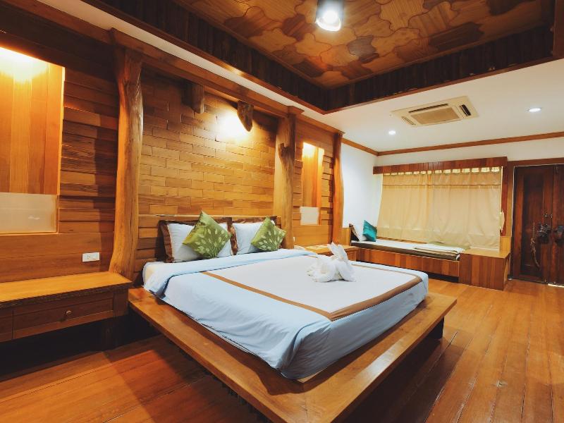 Tamnanpar Resort image