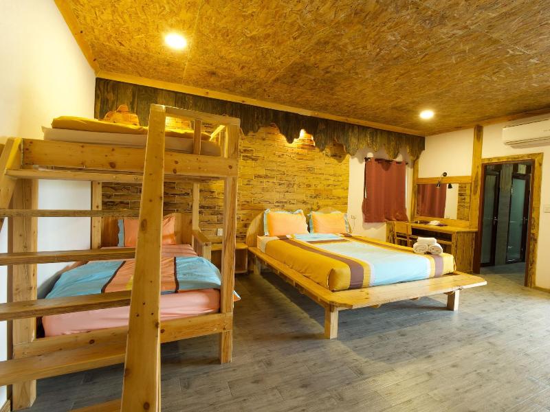 Tamnanpar Resort image