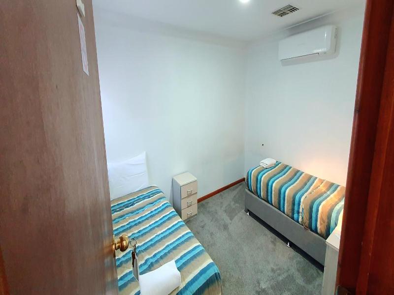 Young Goldrush Motel image