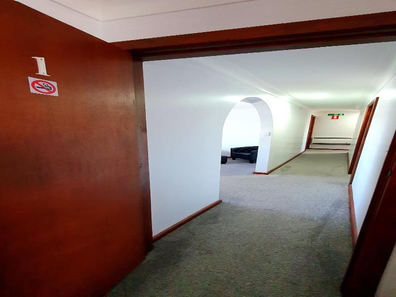 Young Goldrush Motel image