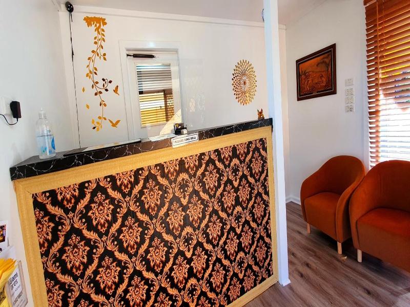 Young Goldrush Motel image