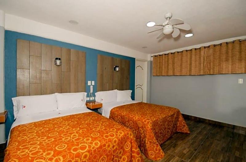 Hotel Central image