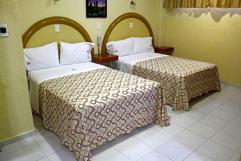 Hotel Central image