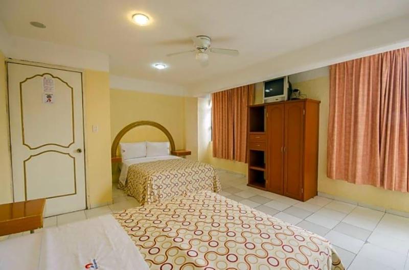 Hotel Central image