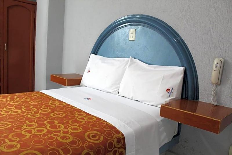 Hotel Central image