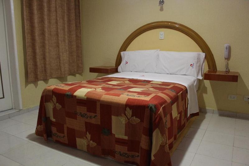 Hotel Central image