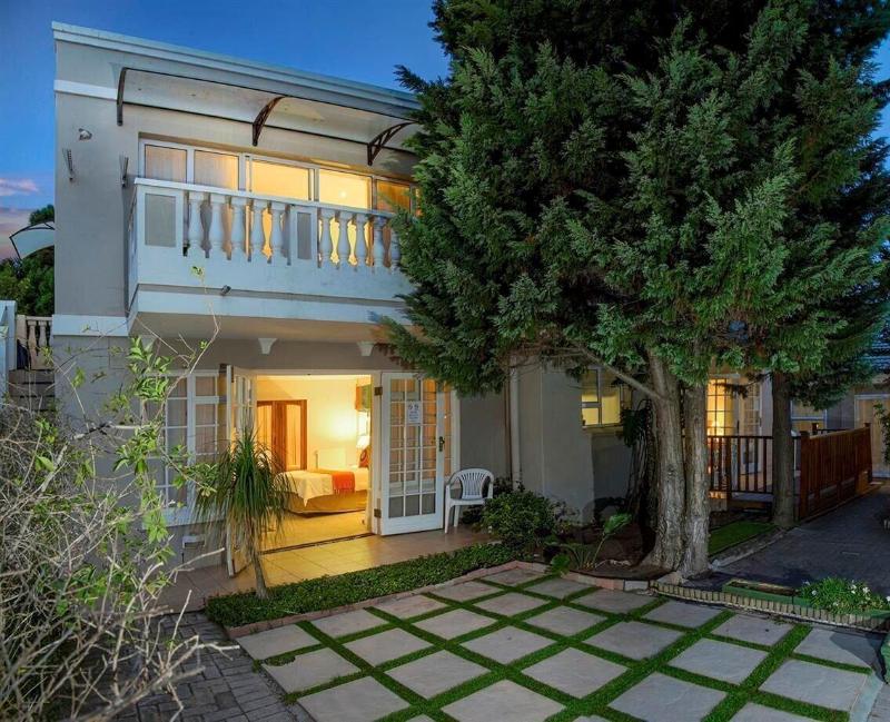 Heugh Road Guest House image