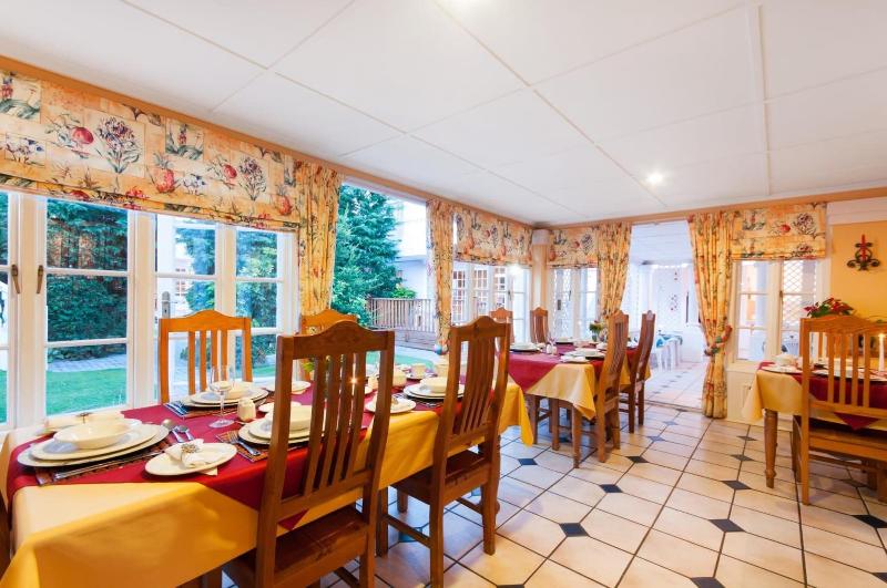 Heugh Road Guest House image