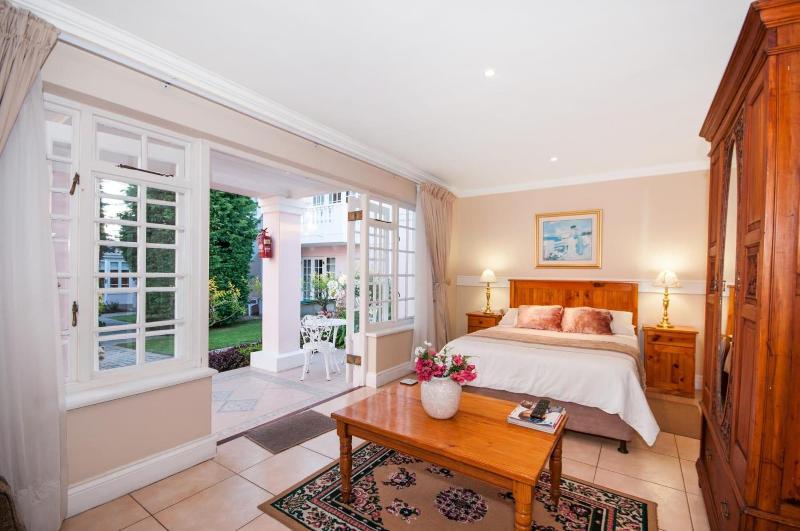 Heugh Road Guest House image
