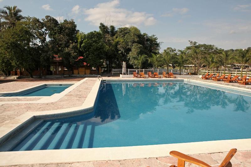 Rancho El Paraiso De Ayotoxco image