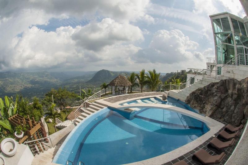 Cantil Hotel Spa Boutique image