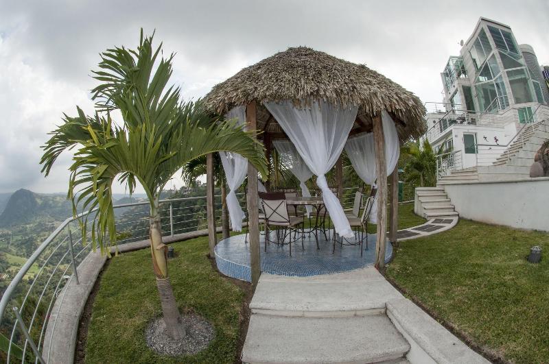 Cantil Hotel Spa Boutique image