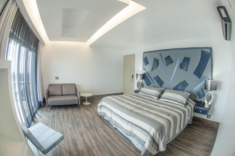 Cantil Hotel Spa Boutique image