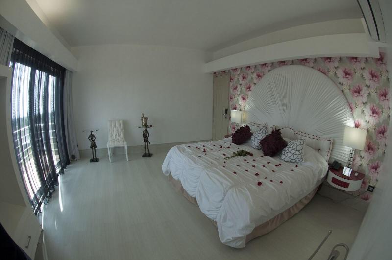 Cantil Hotel Spa Boutique image