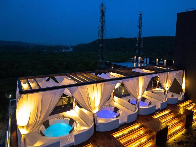 SinQ Prive, Candolim — exterior view