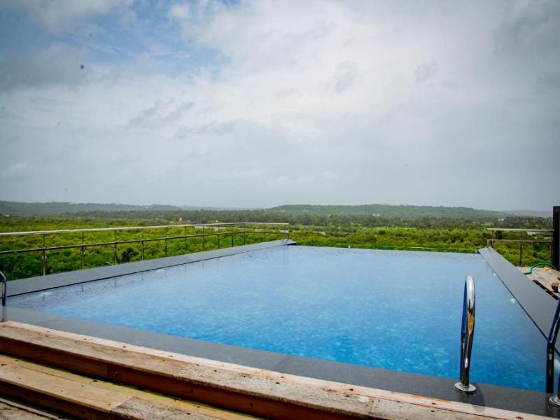 SinQ Prive, Candolim